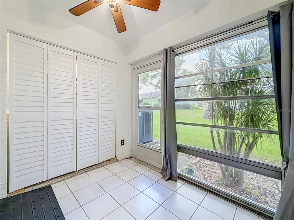 2465 NORTHSIDE DR #503 Clearwater, FL 33761