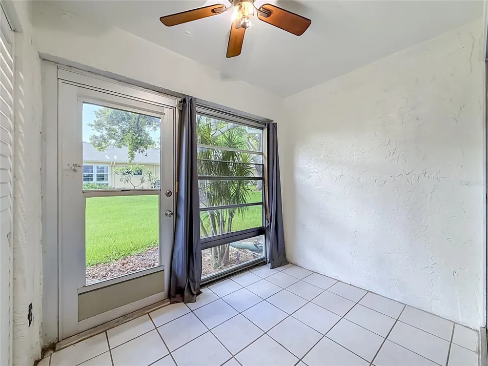 2465 NORTHSIDE DR #503 Clearwater, FL 33761