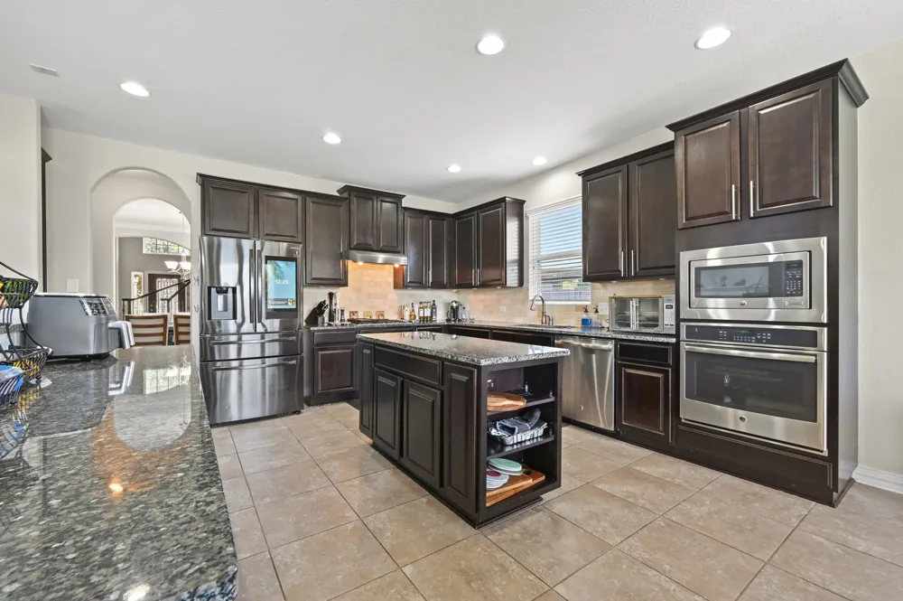 258 Tangerine Drive Buda, TX 78610