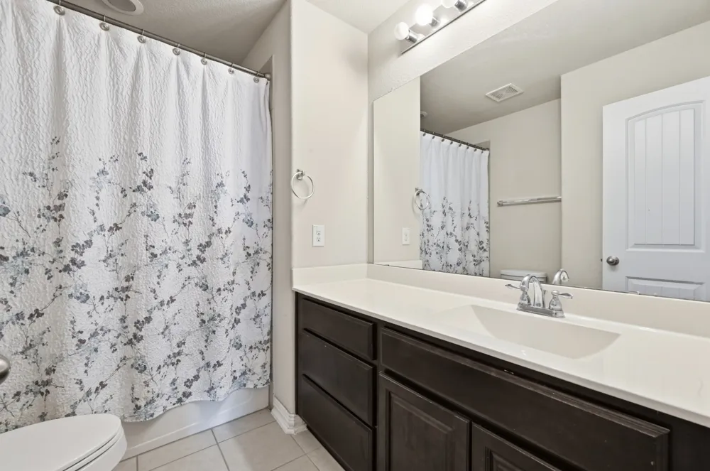 258 Tangerine Drive Buda, TX 78610