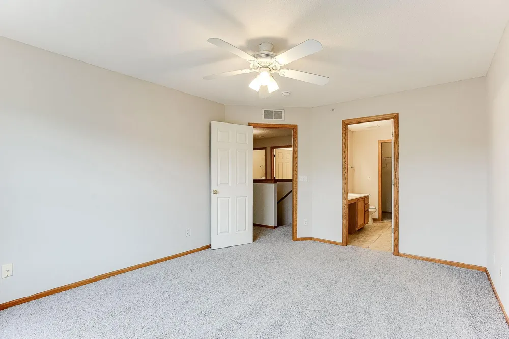 5040 Holly Lane #3 Plymouth, MN 55446