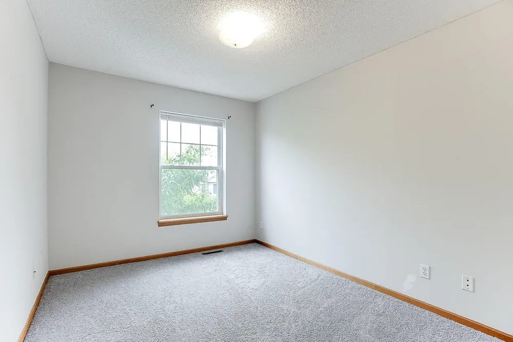 5040 Holly Lane #3 Plymouth, MN 55446
