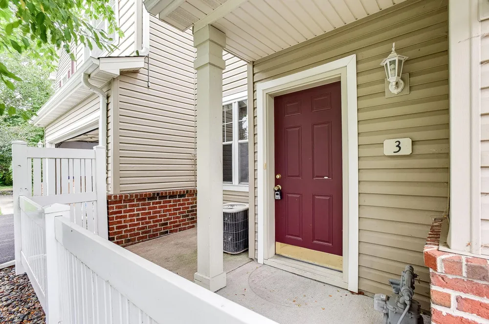 5040 Holly Lane #3 Plymouth, MN 55446