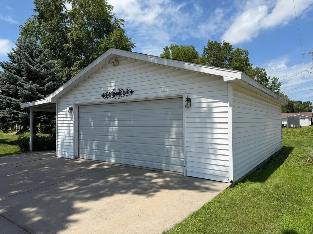 411 16th Street S Benson, MN 56215