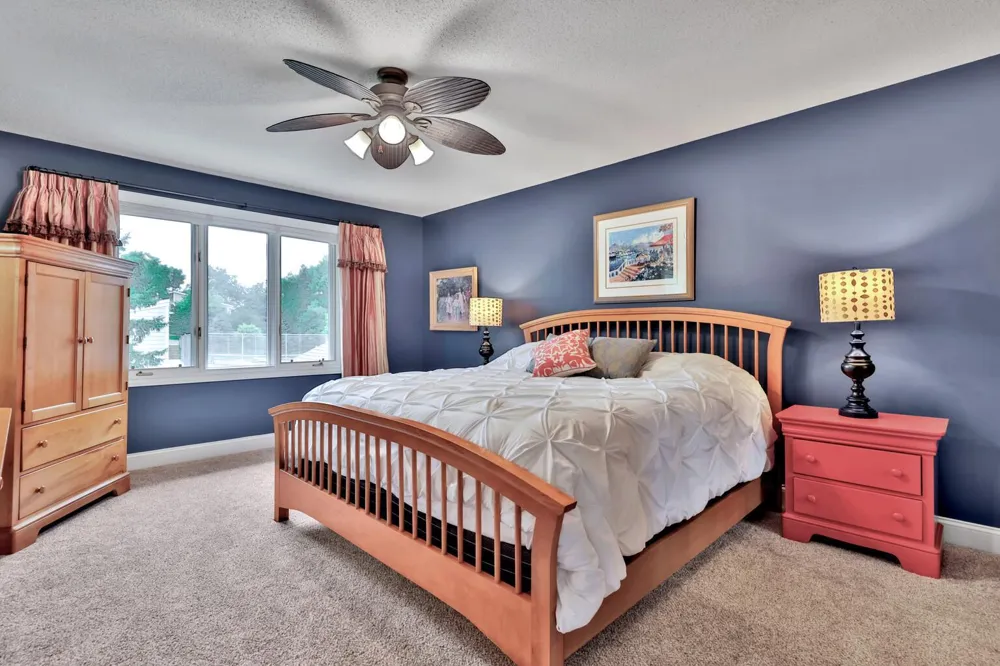 8264 Kingslee Road Bloomington, MN 55438
