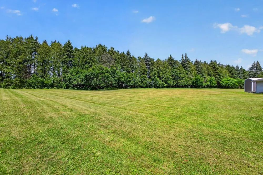 22602 617th Street Mantorville, MN 55955