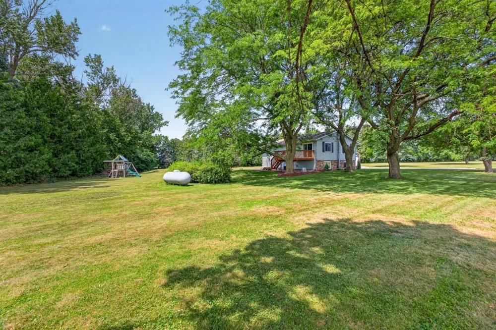22602 617th Street Mantorville, MN 55955