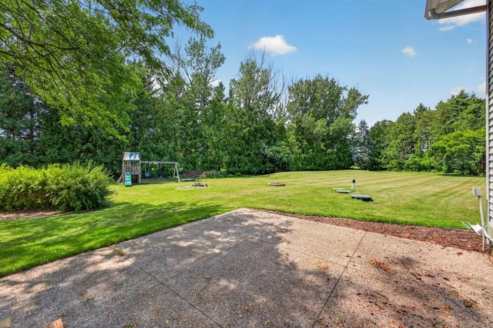 22602 617th Street Mantorville, MN 55955