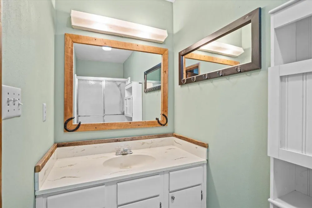 539 Wildwood Drive Chatsworth, GA 30705