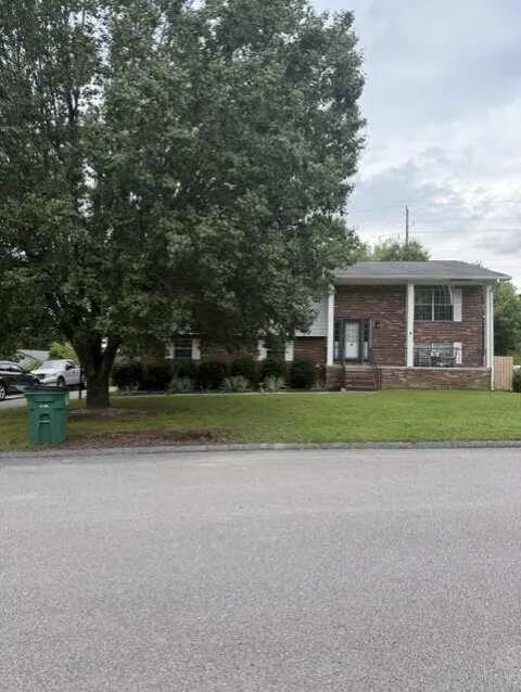 1222 Laurelwood Drive