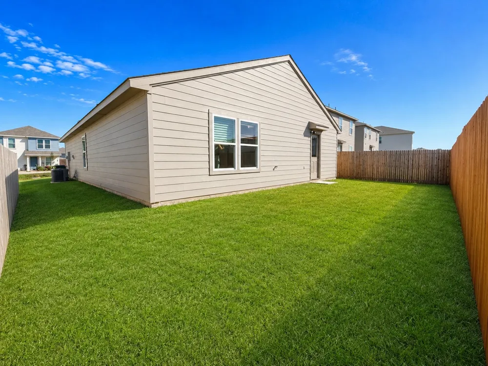145 Bluebonnet Way Granbury, TX 76048
