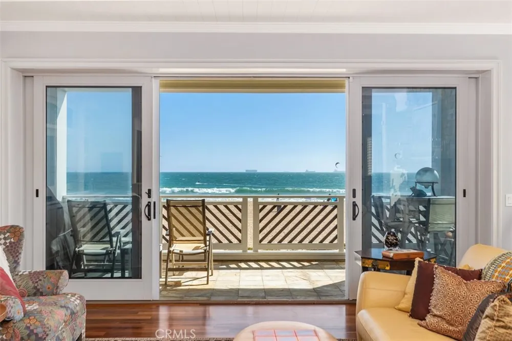 17027 S Pacific Avenue Sunset Beach, CA 90742
