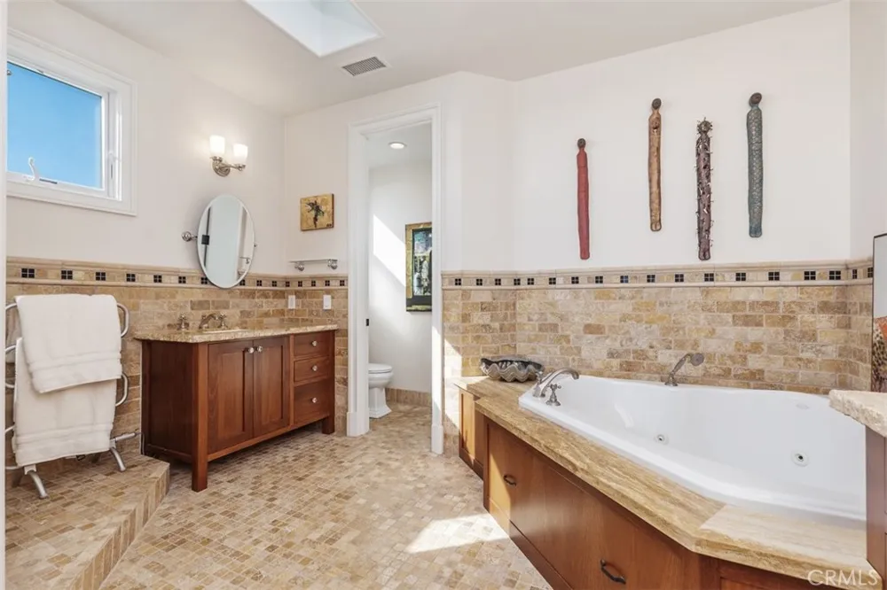 17027 S Pacific Avenue Sunset Beach, CA 90742