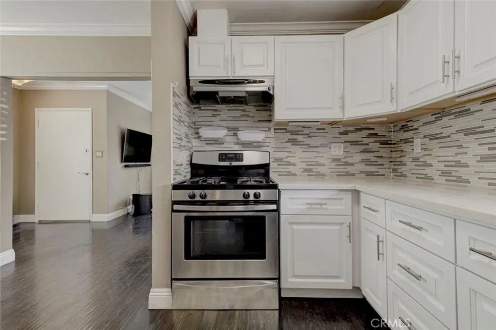 13158 Carl Pacoima, CA 91331