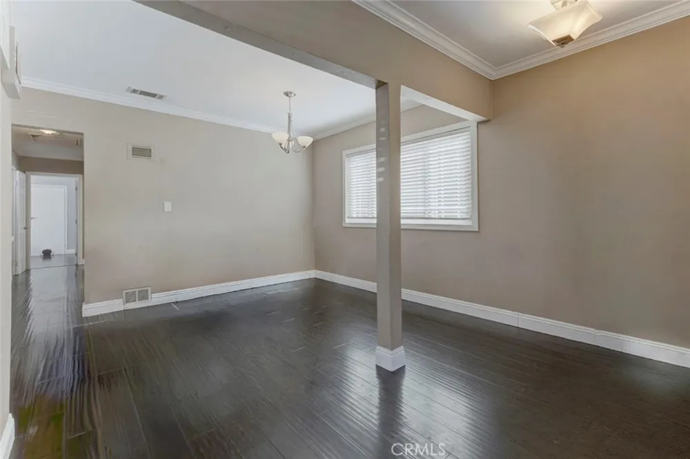 13158 Carl Pacoima, CA 91331