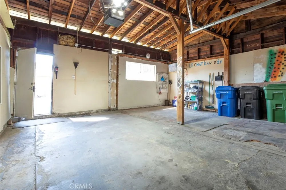 13158 Carl Pacoima, CA 91331