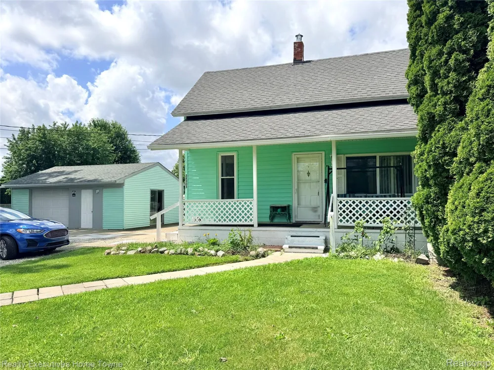 38303 Little Mack Avenue Clinton Charter Township, MI 48036
