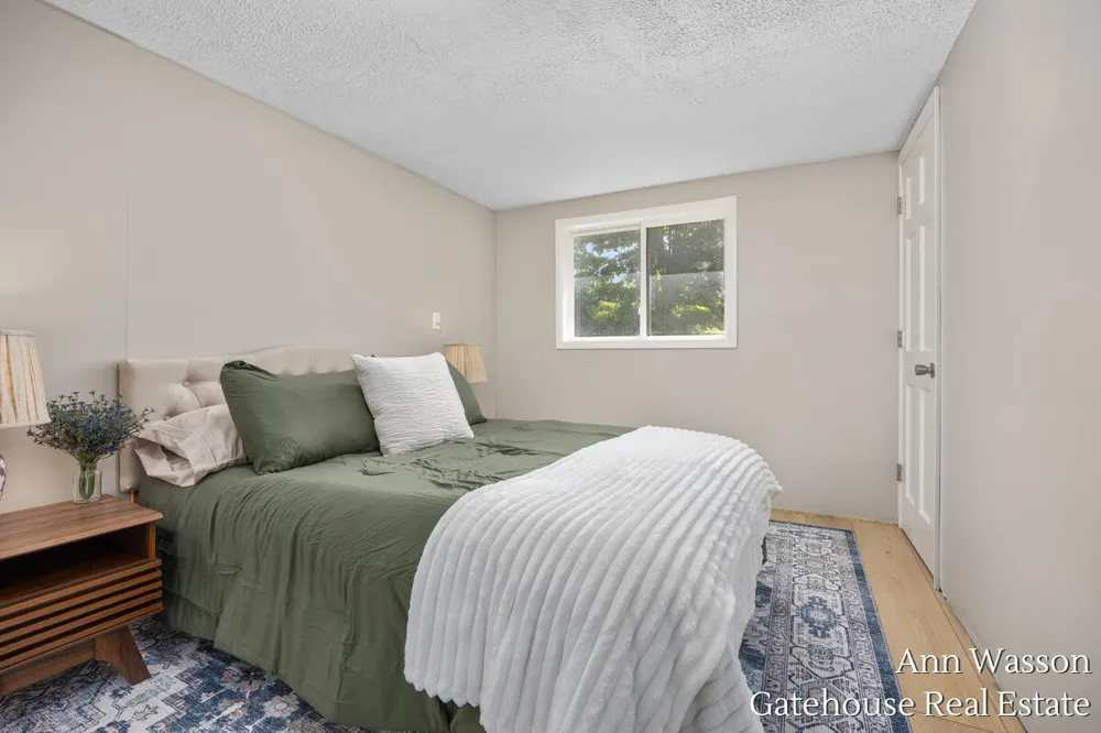 2737 Dane Street Montcalm Township, MI 49326