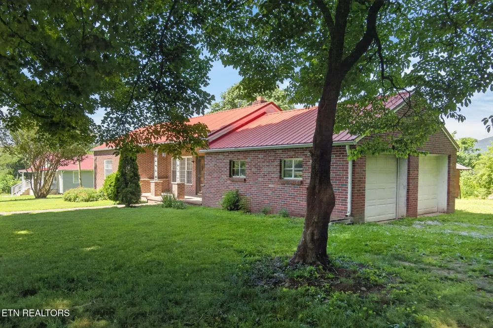 11034 Old Hwy 28 Pikeville, TN 37367