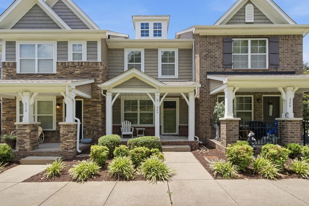 324 Mapleton Aly Hermitage, TN 37076