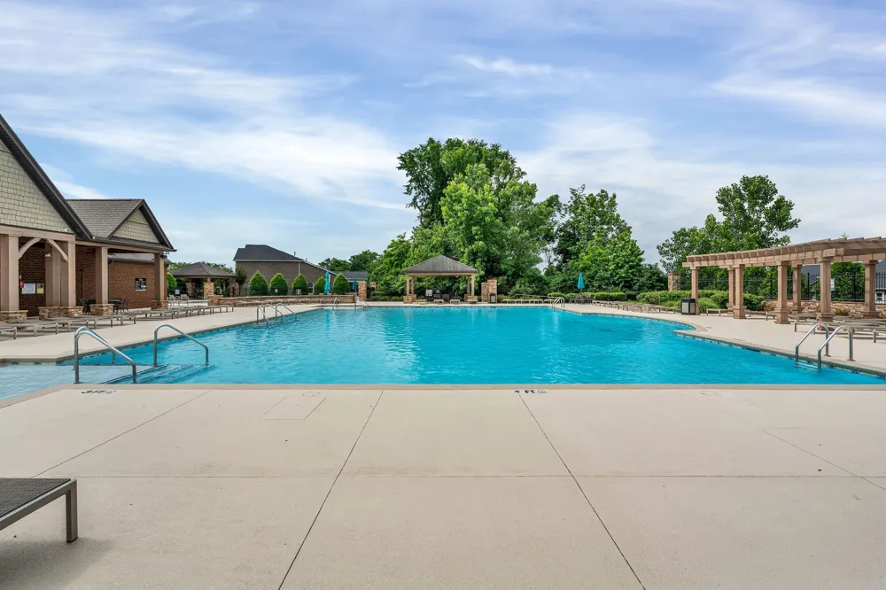 324 Mapleton Aly Hermitage, TN 37076