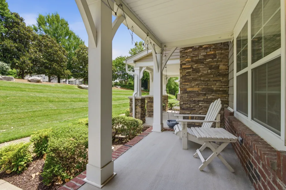 324 Mapleton Aly Hermitage, TN 37076