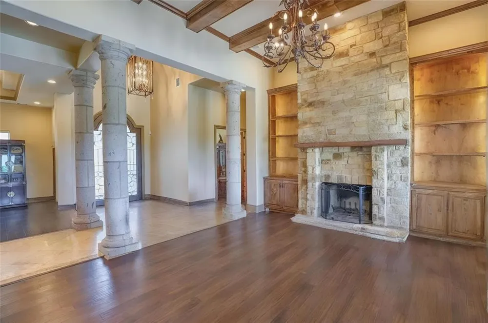 143 Westgate Loop Horseshoe Bay, TX 78657