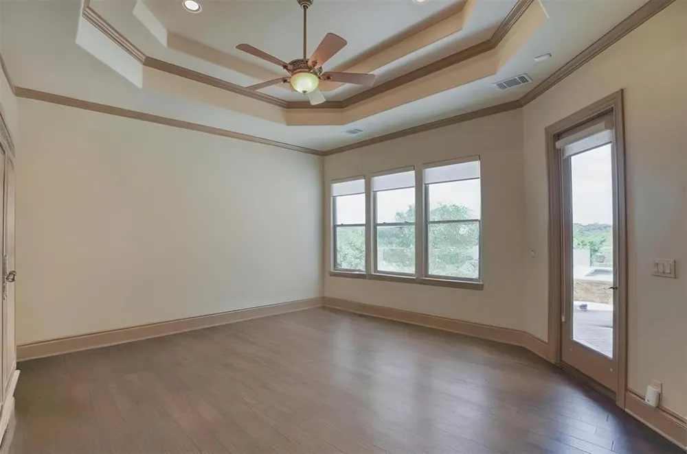 143 Westgate Loop Horseshoe Bay, TX 78657