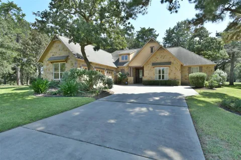 901 Falls Drive