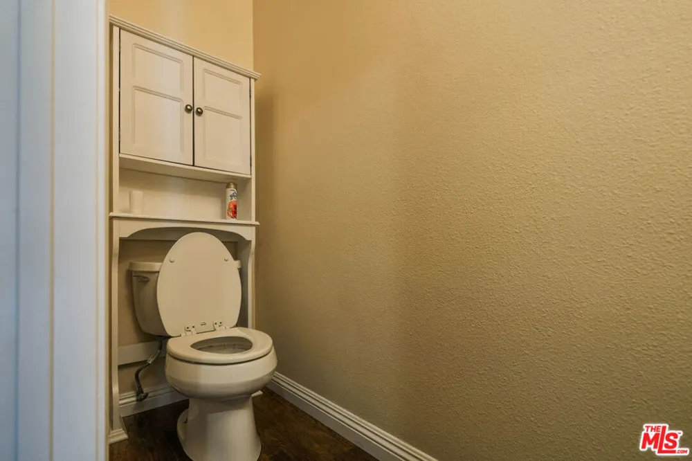 25595 Pine Creek Lane Wilmington, CA 90744