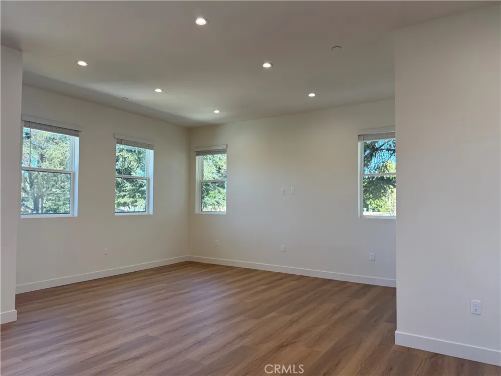 4121 Lafayette Place #B Culver City, CA 90232