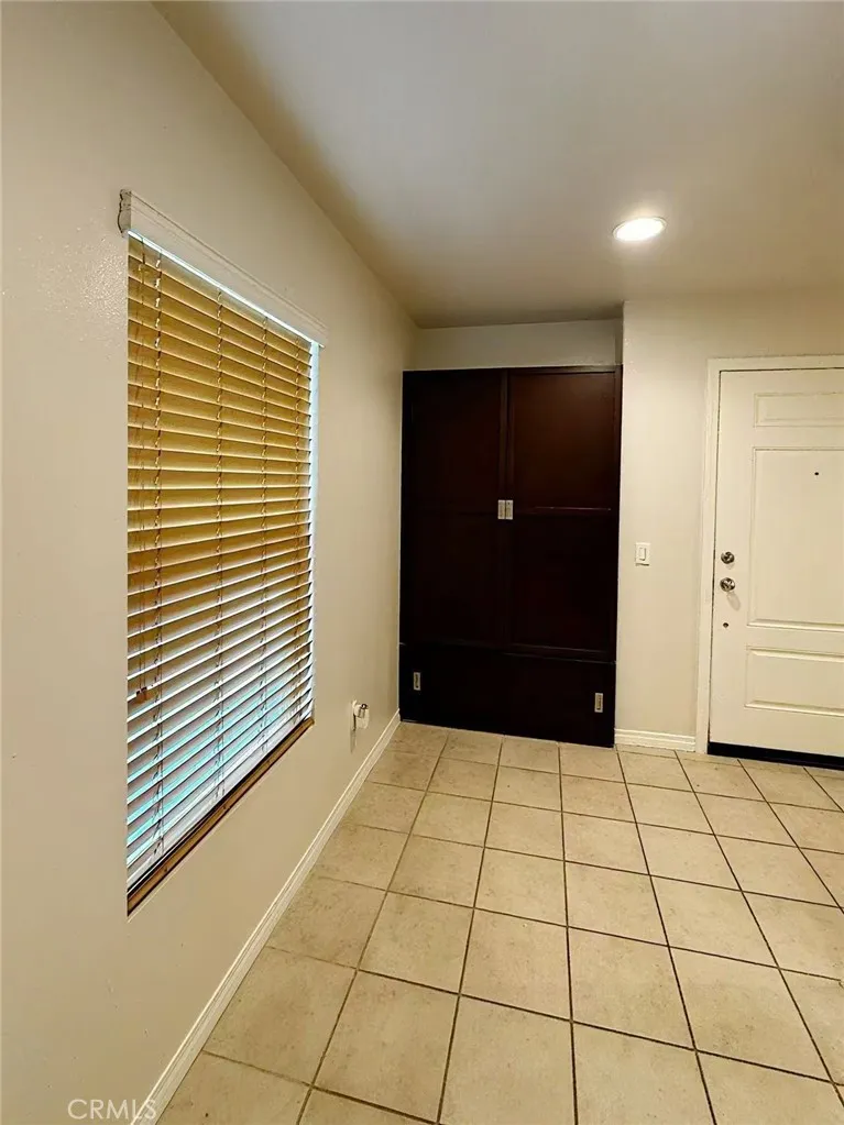 552 Calle Estrella Montebello, CA 90640