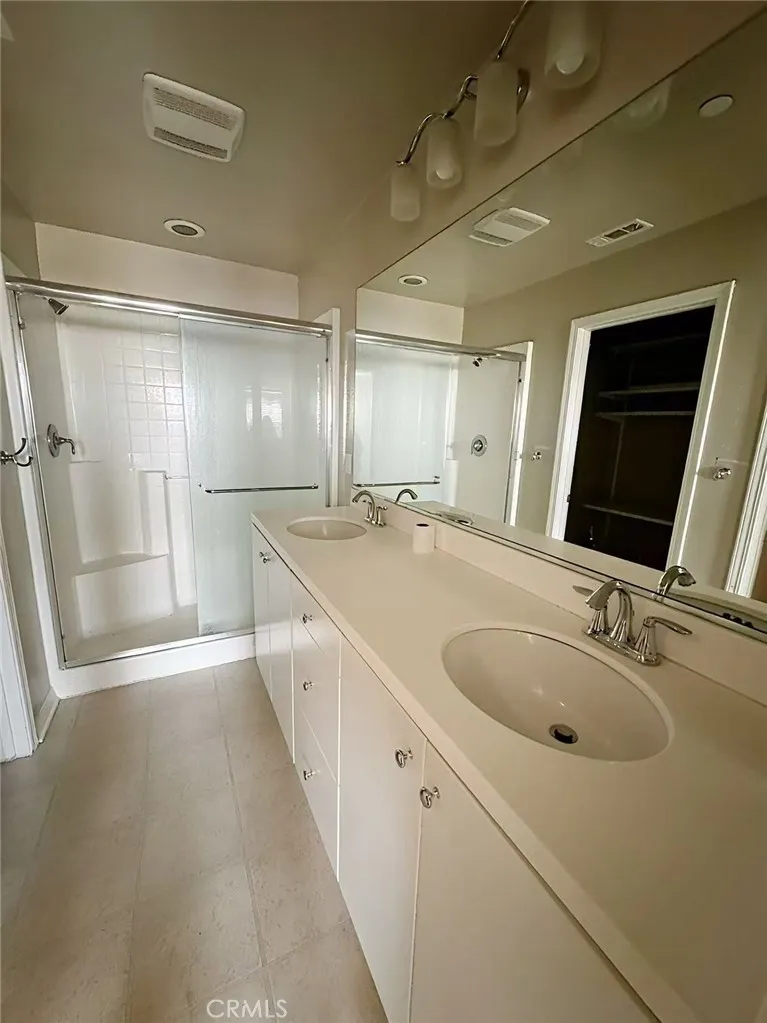 552 Calle Estrella Montebello, CA 90640