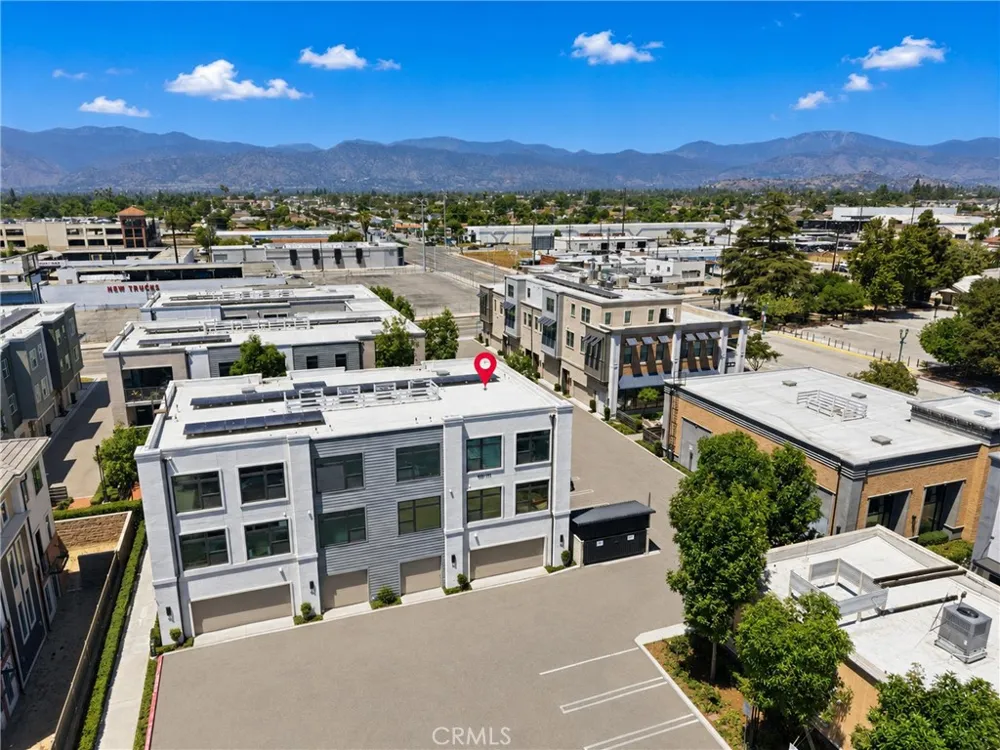 105 Galaxie Covina, CA 91723