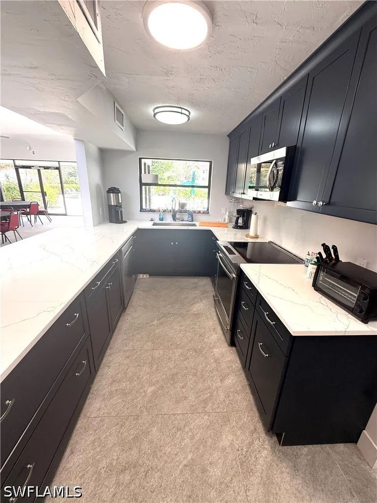 SW 51st Lane #201 Cape Coral, FL 33914