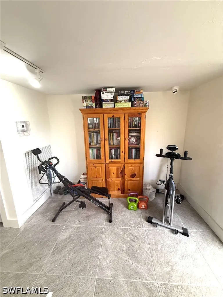 SW 51st Lane #201 Cape Coral, FL 33914