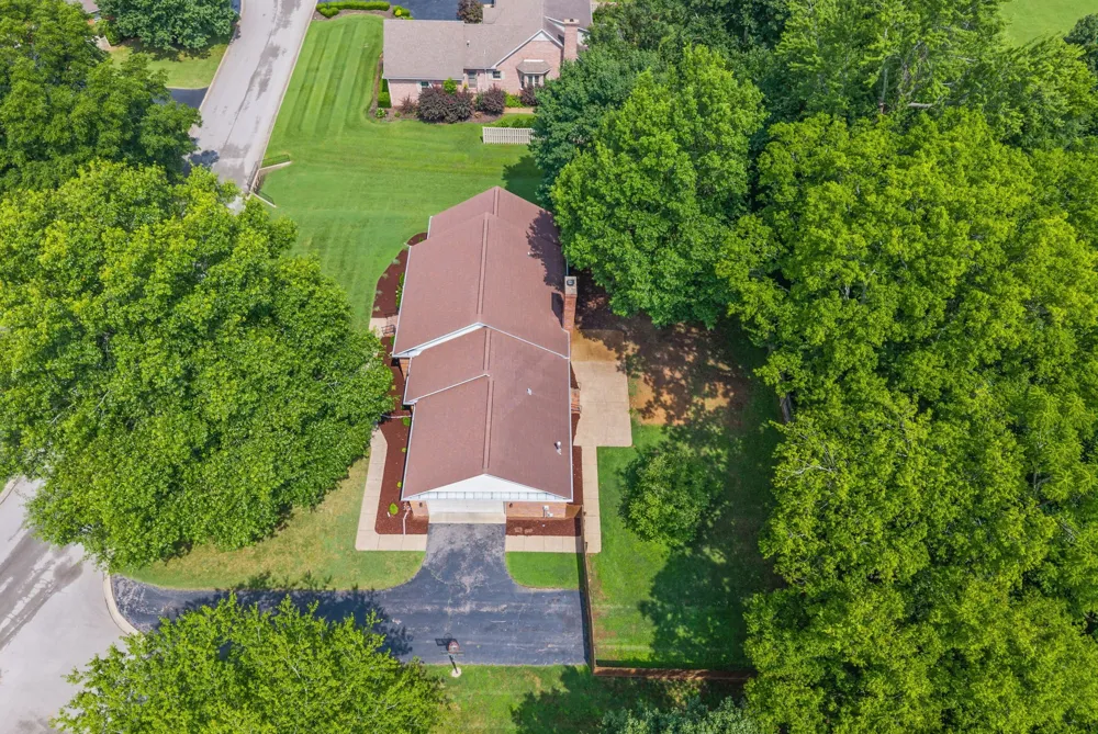 14 Harton Pl Hopkinsville, KY 42240
