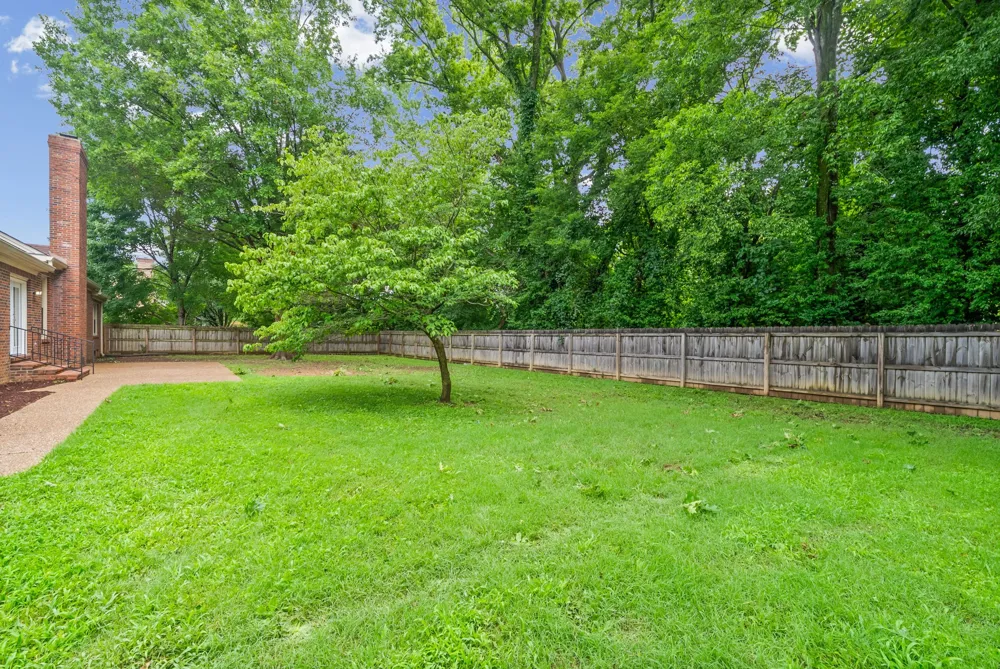 14 Harton Pl Hopkinsville, KY 42240