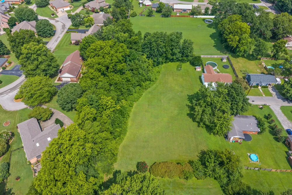 14 Harton Pl Hopkinsville, KY 42240