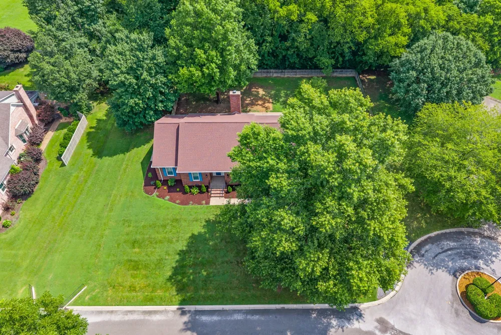 14 Harton Pl Hopkinsville, KY 42240