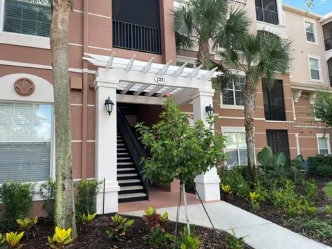 1351 VENEZIA COURT #305