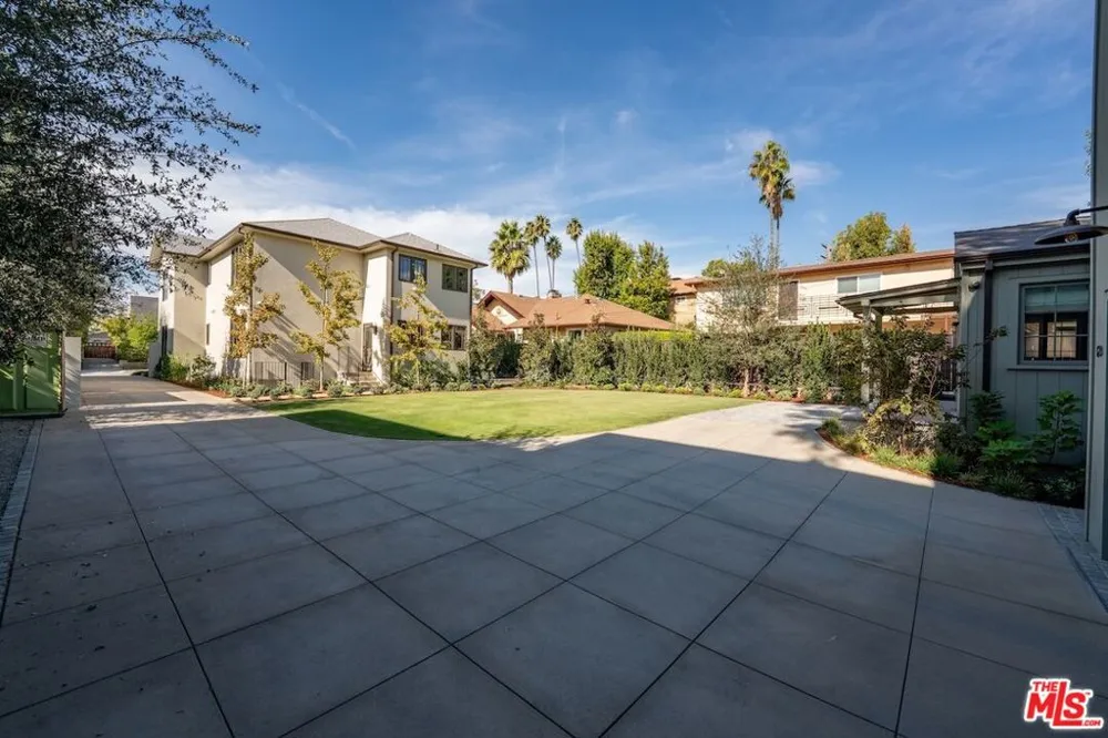824 Brent Avenue South Pasadena, CA 91030
