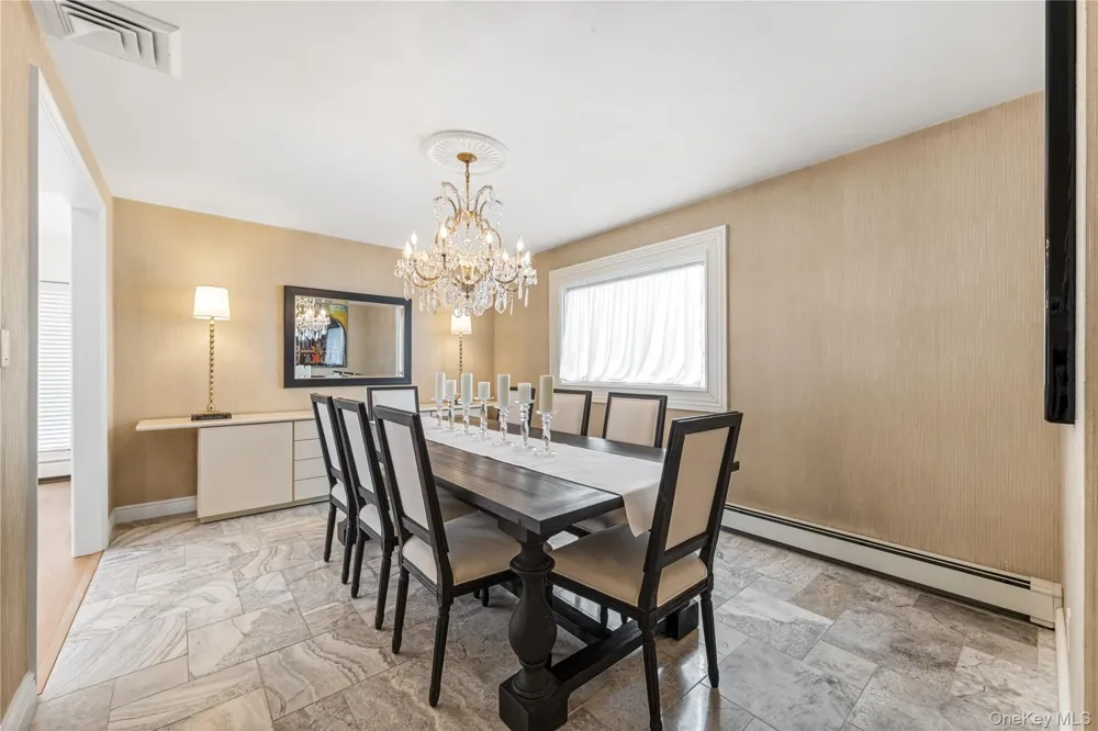 22 Delaware Avenue Jericho, NY 11753