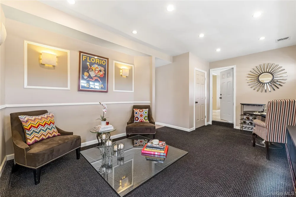 22 Delaware Avenue Jericho, NY 11753