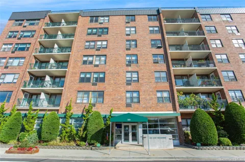 333 Broadway #2B