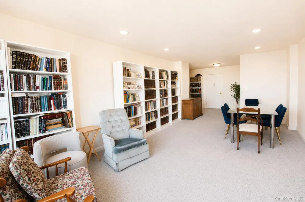 333 Broadway #2B Long Beach, NY 11561