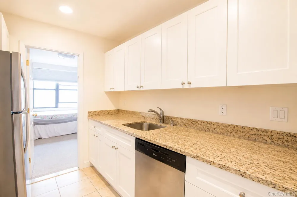 333 Broadway #2B Long Beach, NY 11561