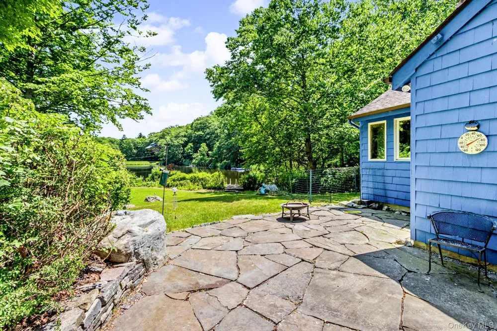 4 Loggers Court Carmel, NY 10512