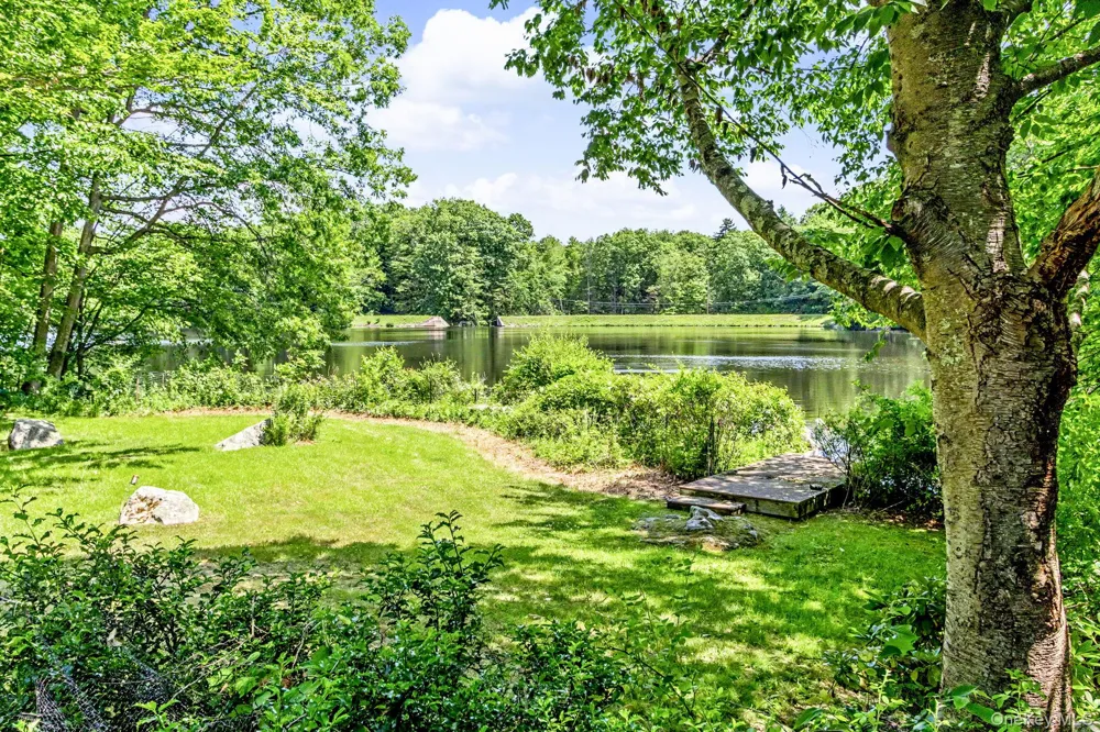 4 Loggers Court Carmel, NY 10512