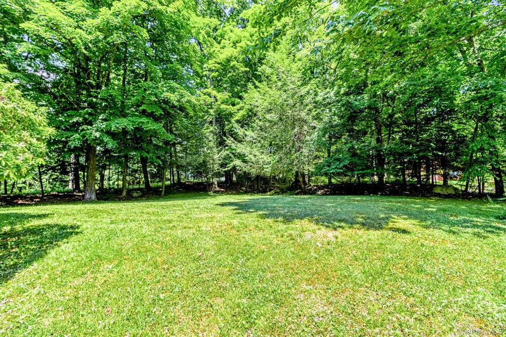 4 Loggers Court Carmel, NY 10512